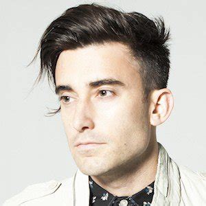 phil wickham net worth